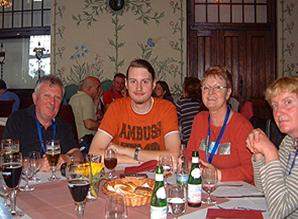 Gotha (Residenzstadt) 31.05.- 04.06.2007 - Eisenach (Wartburgstadt) / Wartburg Mittagessen im Hotel auf der Wartburg (Wappensaal) am 01.06.2007 (012)